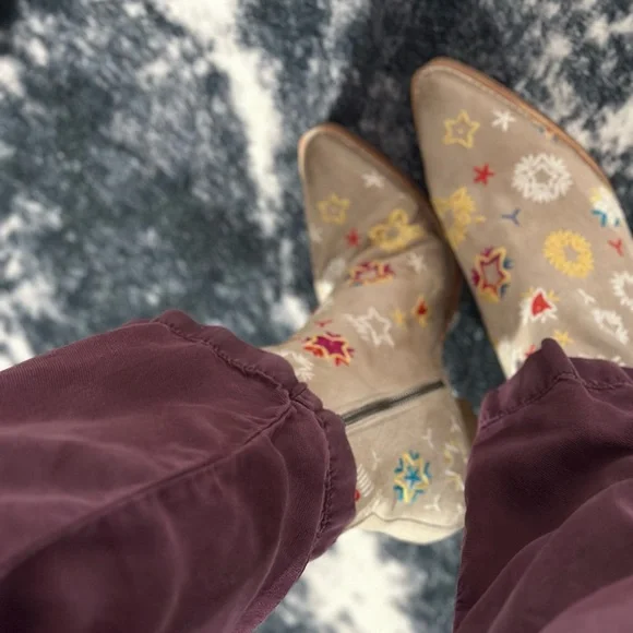 FREE PEOPLE•BOWERS EMBROIDERED WESTERN BOOTS - Sz 39.5 - Picture 2 of 16